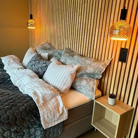 Holiday home Perle Ved Sjoen! Ny Pa 90m2. *