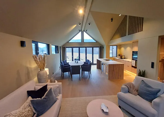 Casa de Férias Perle Ved Sjoen! Ny Pa 90m2. *